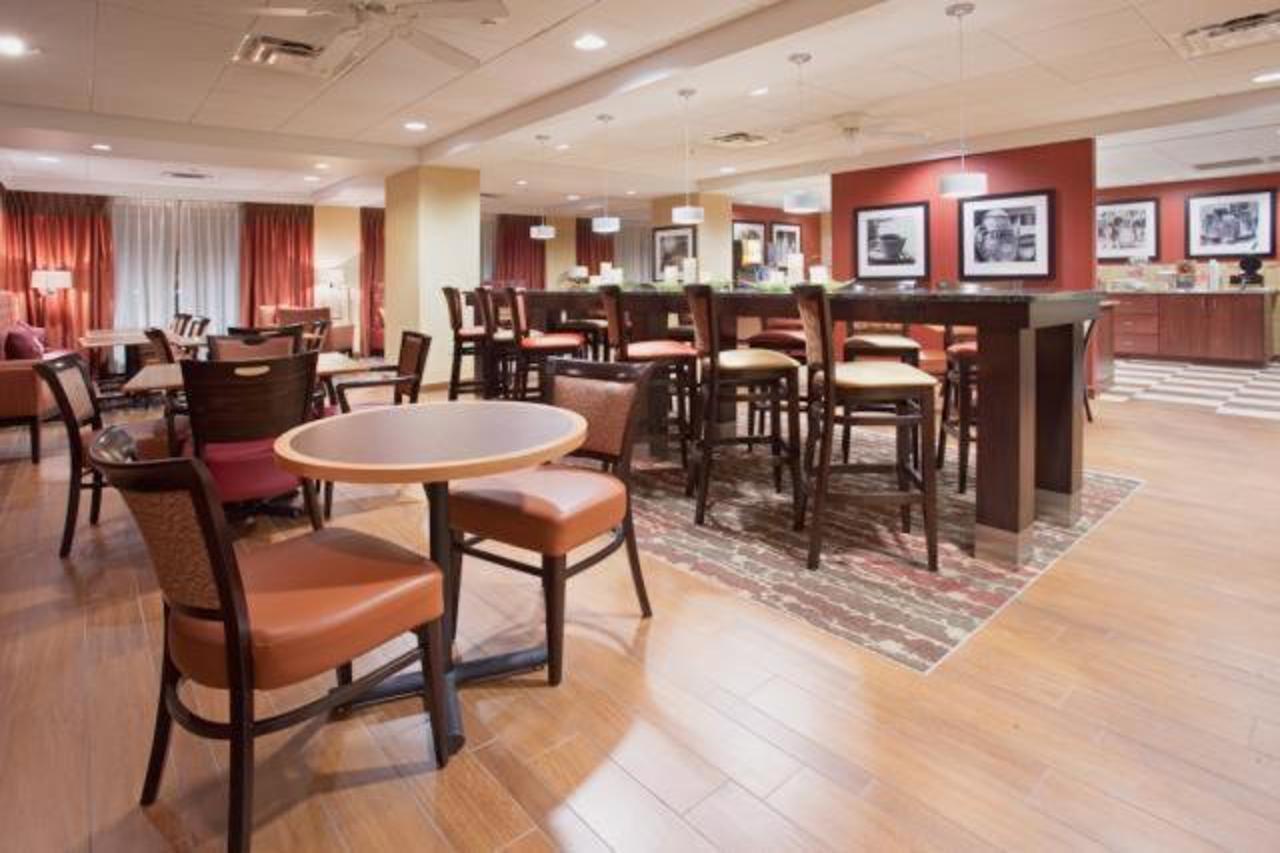 Hampton Knoxville-west At Cedar Bluff Hotel Knoxville